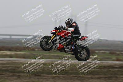 media/Nov-29-2025-TrackDaz (Sat) [[10ae2d9bce]]/A Group/Session 4 (Wheelie Bump)/